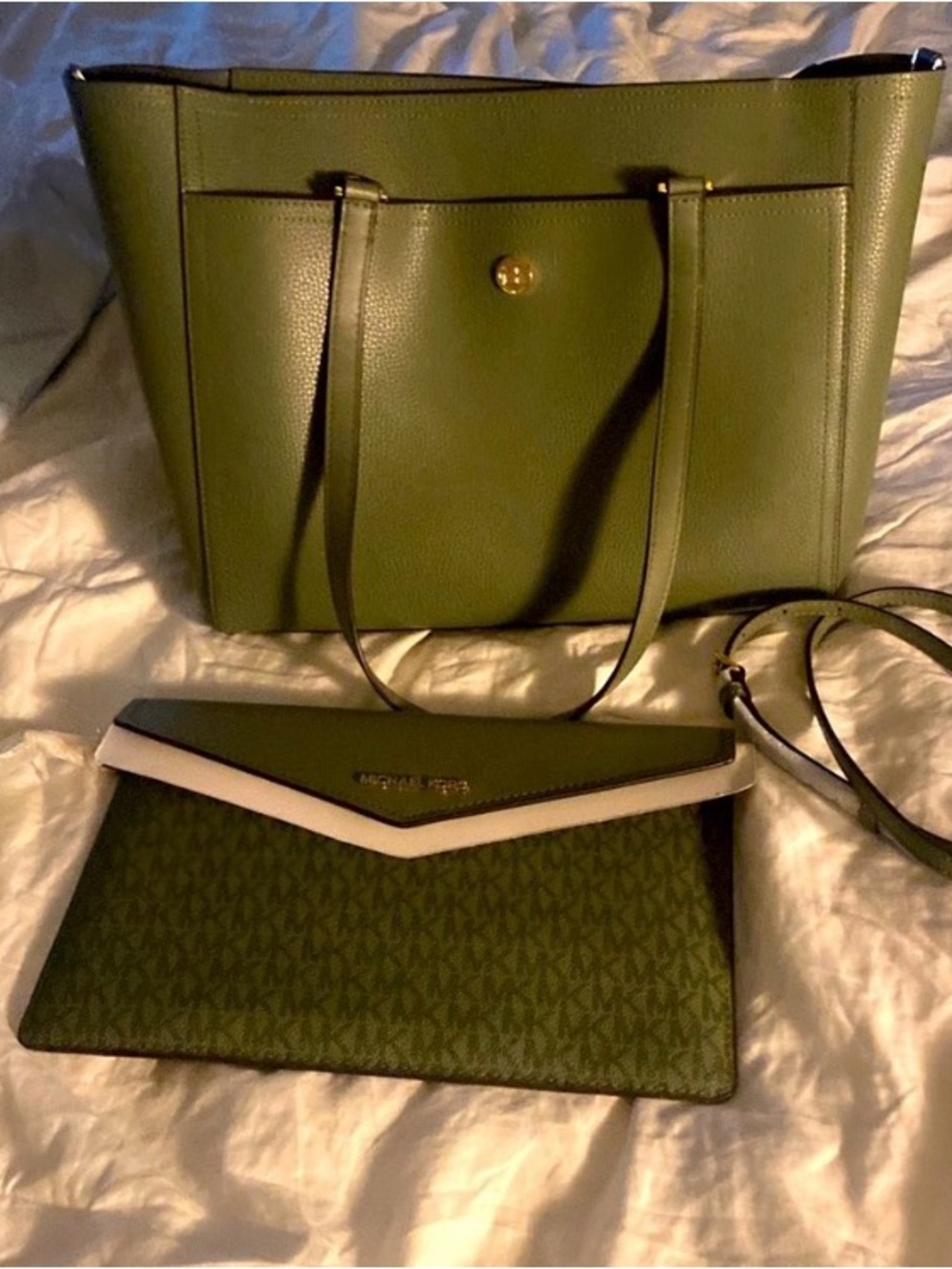 Michael Kors Maisie Large Pebbled Leather 3-in-1 Tote Bag -Green -NWT. “RARE”😍